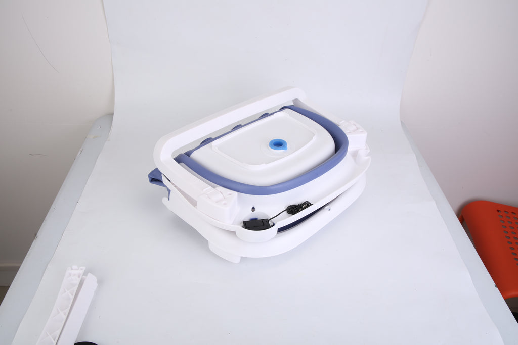 MamaSolved™ Smart Foldable Baby Bathtub with Real-Time Temperature Display